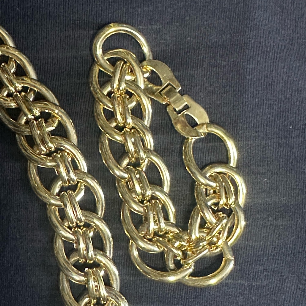 Vintage Necklace & Bracelet - Picture 4 of 6